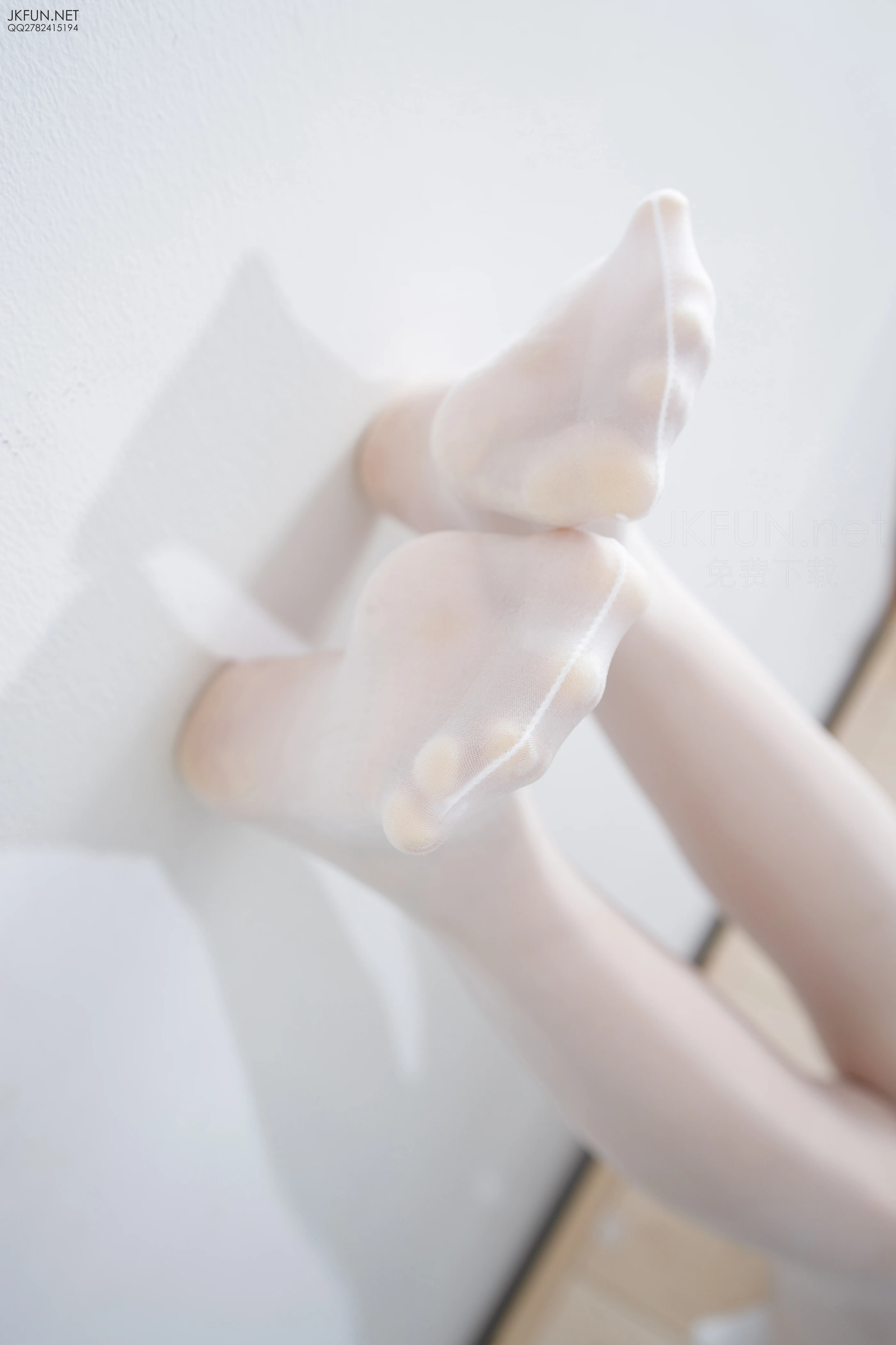 森萝财团 [JKFUN-010] 20D白丝黏液 [115P 1V]插图5
